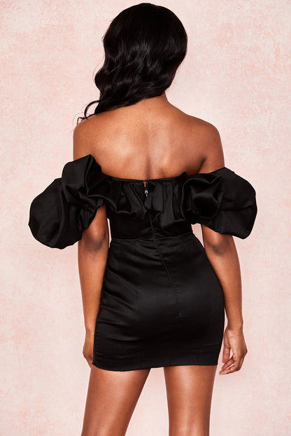 The Selena - Black